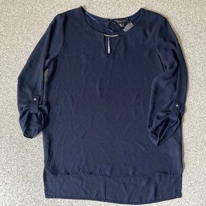 NWT Atmosphere 3/4 length sleeved v-cut front with silver accent blouse.